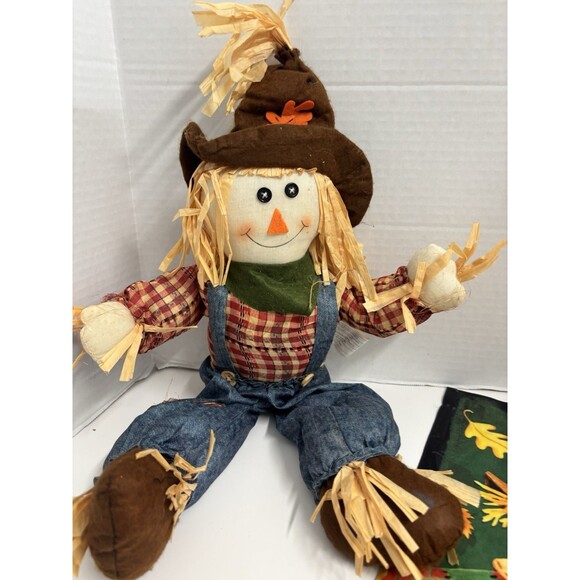 Adorable Scarecrow & Garden Flag Lot Fall Harvest Thanksgiving - Picture 2 of 12